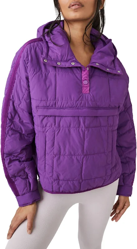 Pippa Packable Pullover Puffer In Vivid Violet